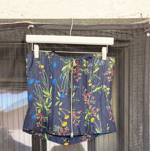 Marissa Webb Corset‎ - Picture 3 of 5